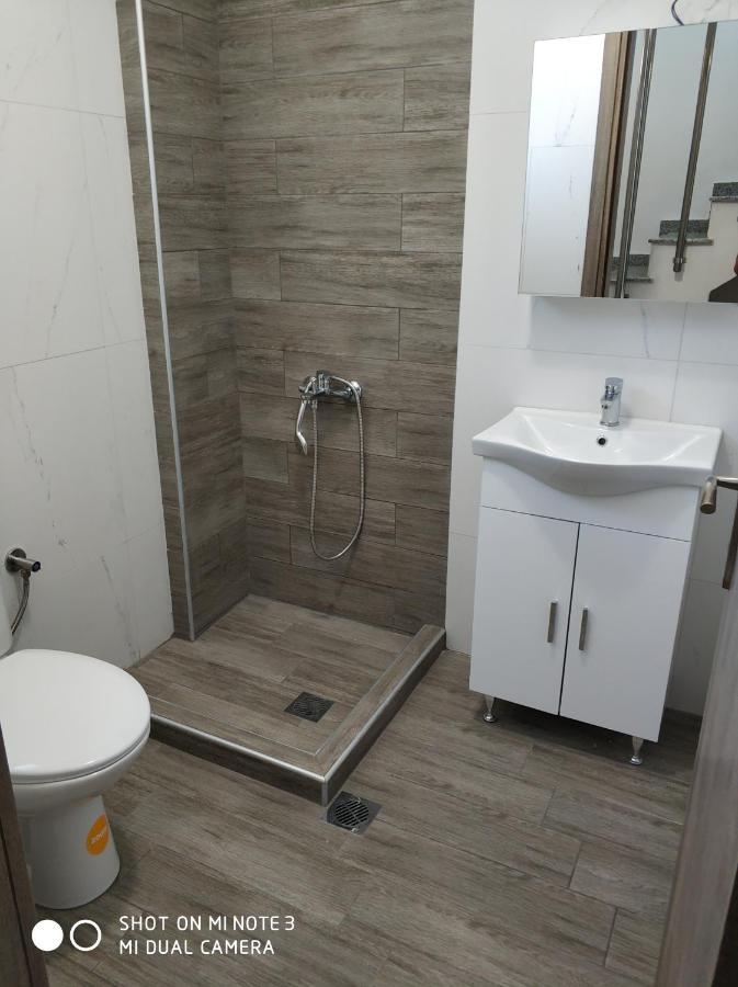 Vila Rouk Villa Leptokaryá Buitenkant foto